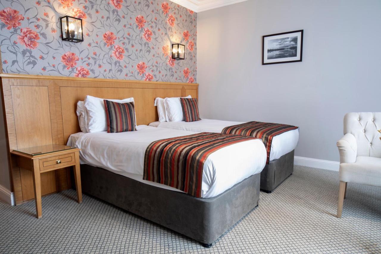 Whittlebury Hall And Spa Eksteriør bilde