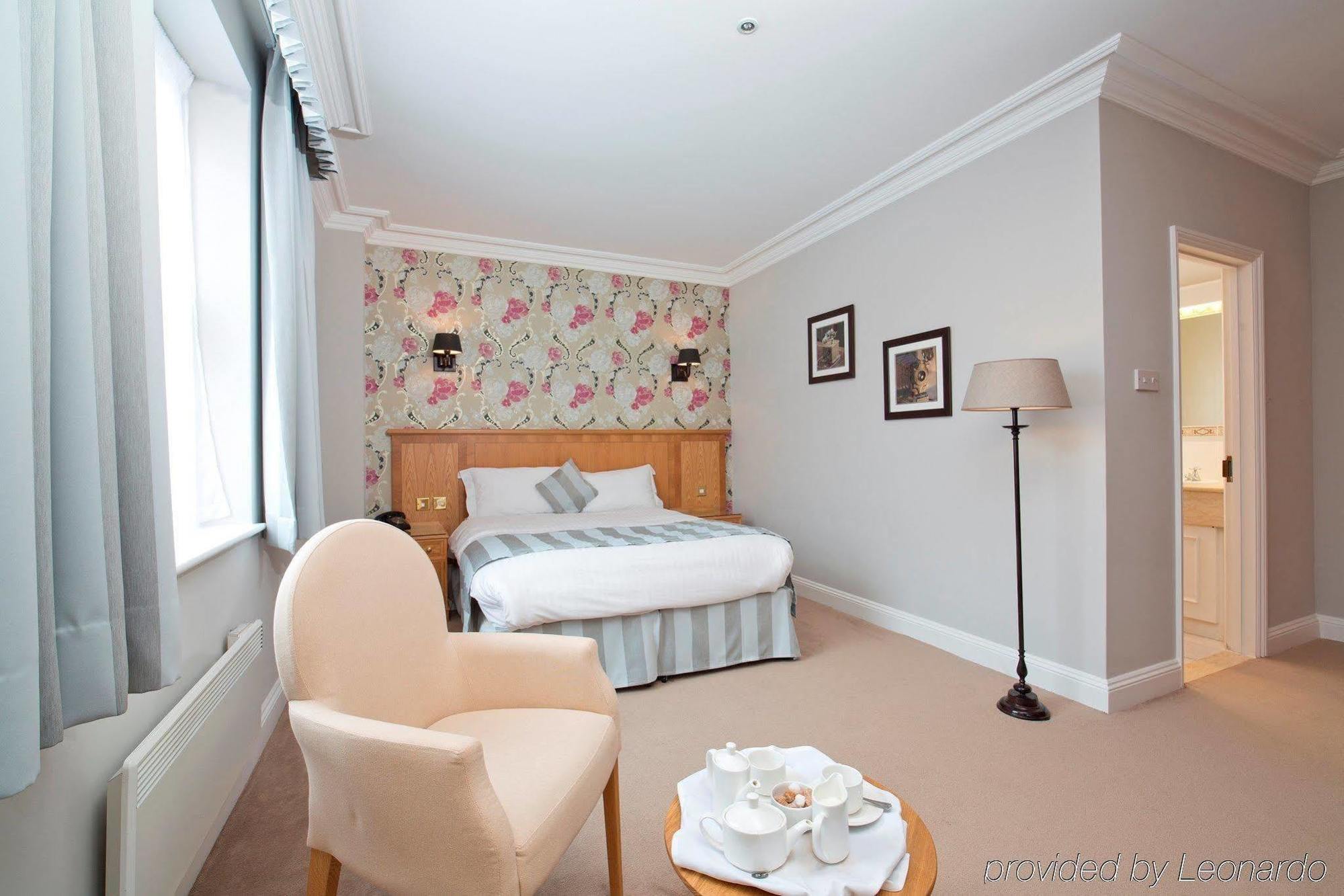 Whittlebury Hall And Spa Eksteriør bilde